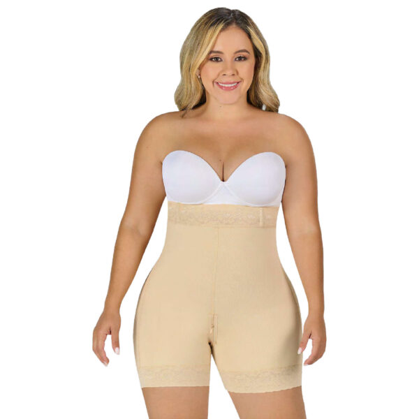 short corto talle extra alto con realce ref. sxa0327